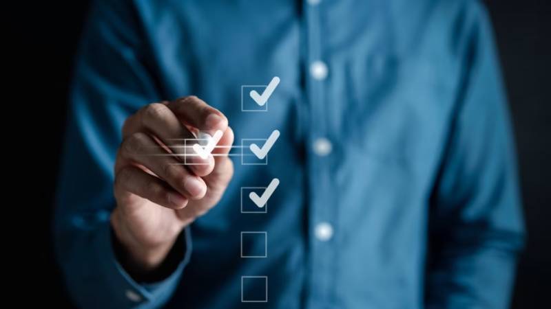 凉山软件开发公司教育科技引擎:自适应学习AI推荐算法
